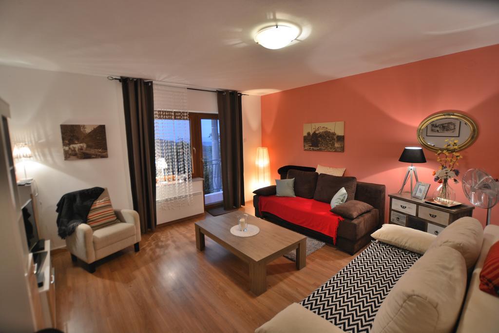 Apartment Nona Ancka Marezige Luaran gambar